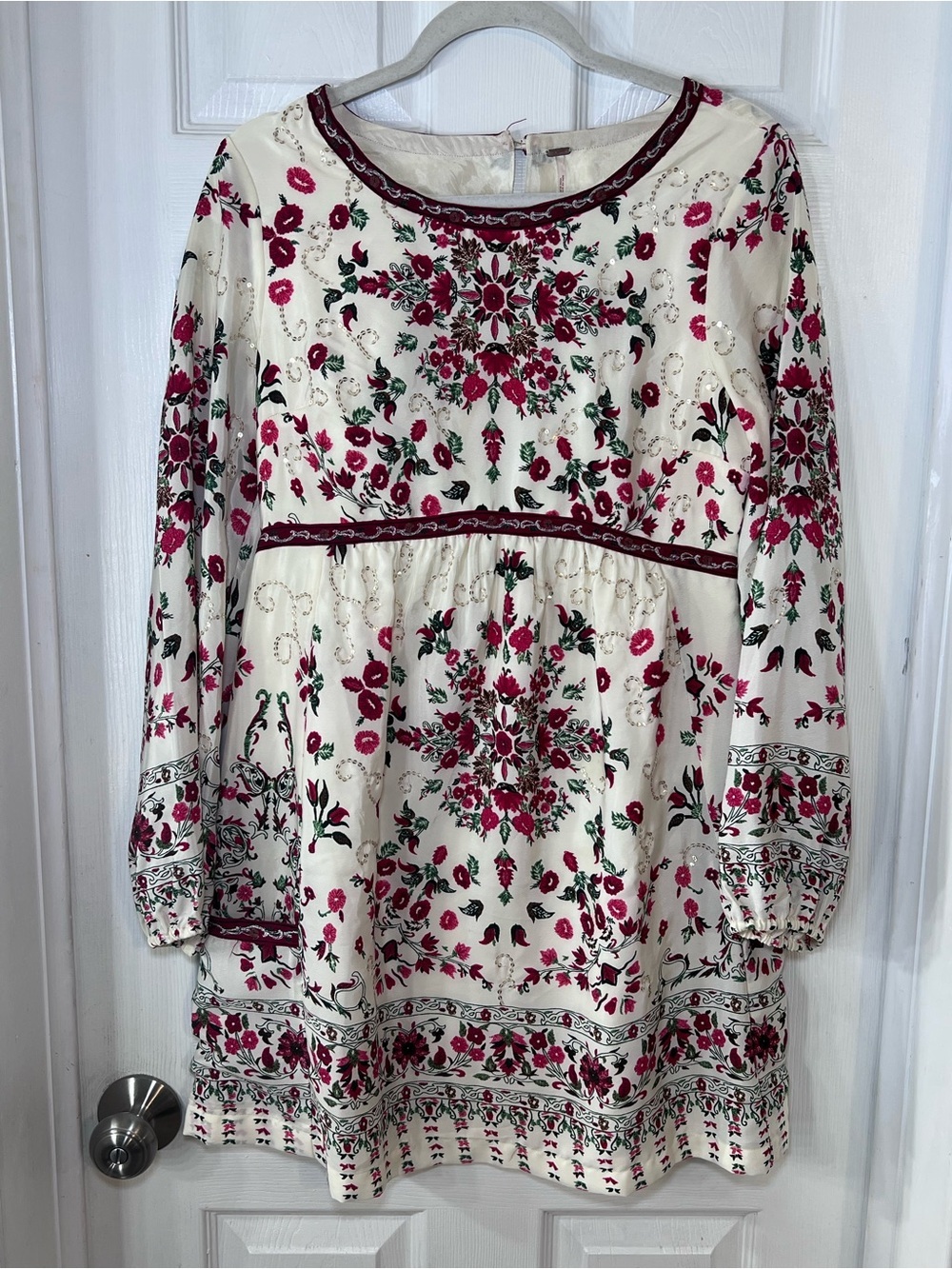 Free People Russian Doll Sparkly Bohemian Mini Dress Size 8 - Picture 2 of 15